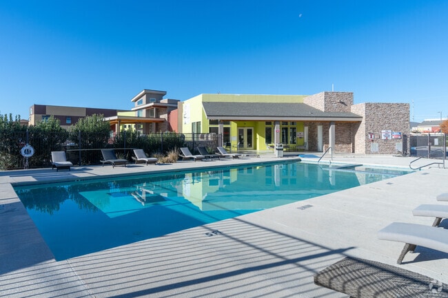 Piscina - Casitas Del Este