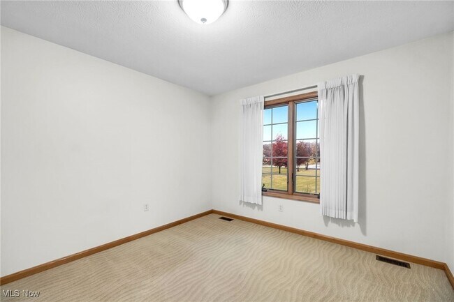 Foto del edificio - 2366 Stony Hill Rd