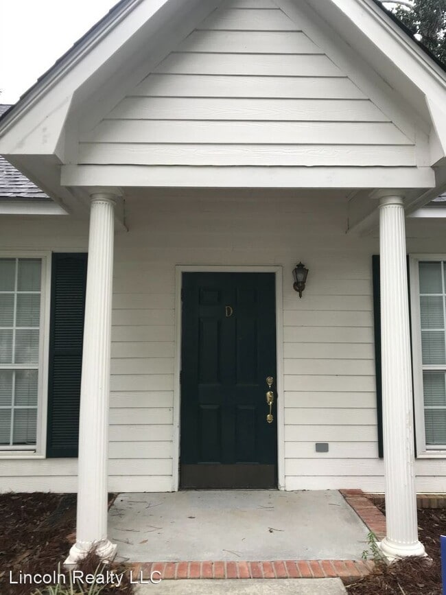 2420 Bemiss Rd, Valdosta, GA 31602 House Rental in Valdosta, GA