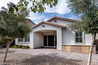 Building Photo - 11843 Cogoleto Ave