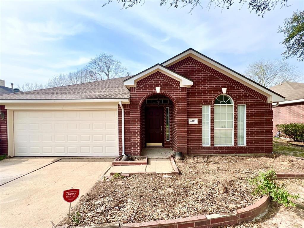 Foto principal - 6019 Settlers Village Dr