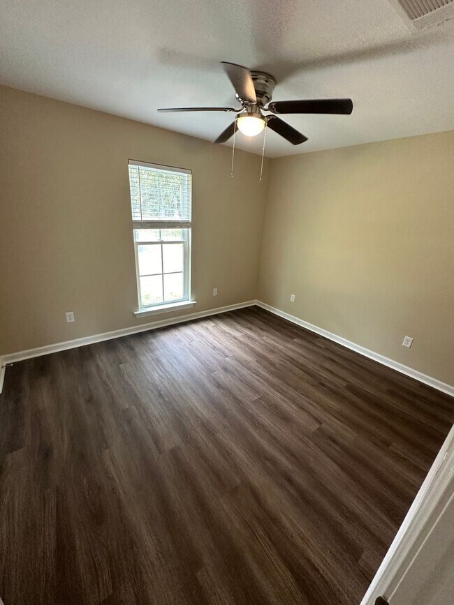 Building Photo - 3512 Moss Island Ct