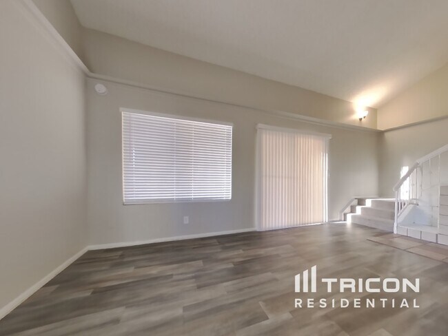 Building Photo - 6315 W Saguaro Drive Glendale AZ