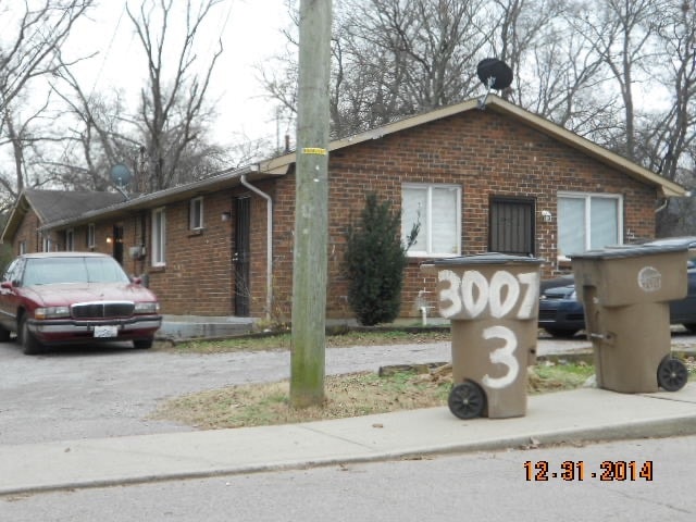 Foto del edificio - 3007 Batavia St