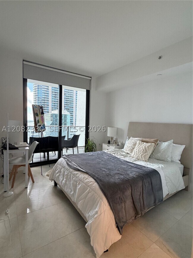 Foto del edificio - 1010 Brickell Ave