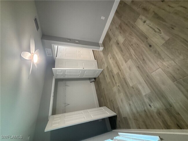 Foto del edificio - 3214 NE 14th Pl