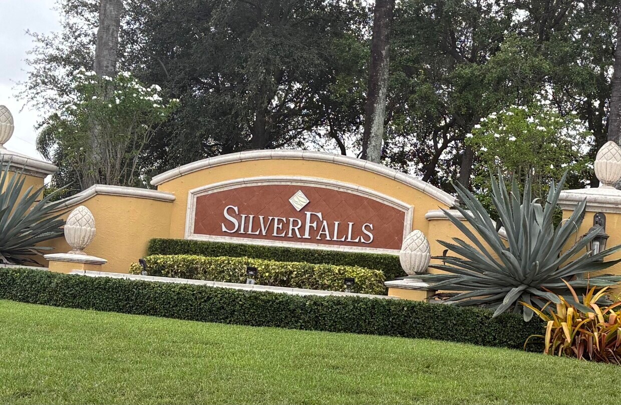 Foto principal - 4534 SW 127th Terrace