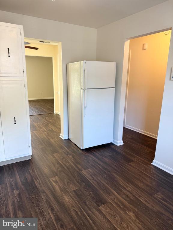 Foto del edificio - 413 Olde Greenwich Cir