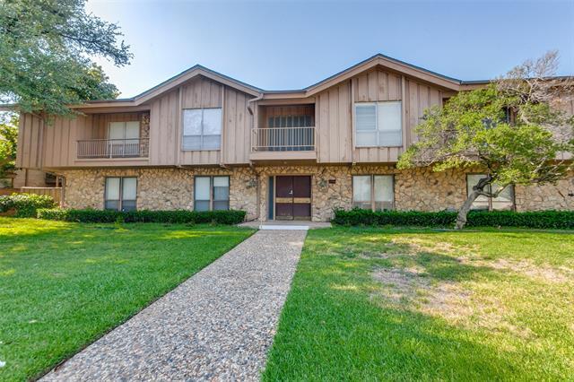 Foto del edificio - 11334 Park Central Pl