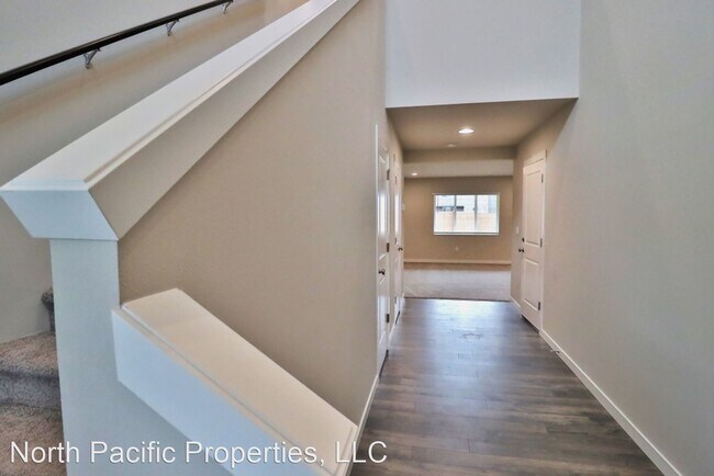 Foto del edificio - 3 br, 2.5 bath House - 8573 54th St NE