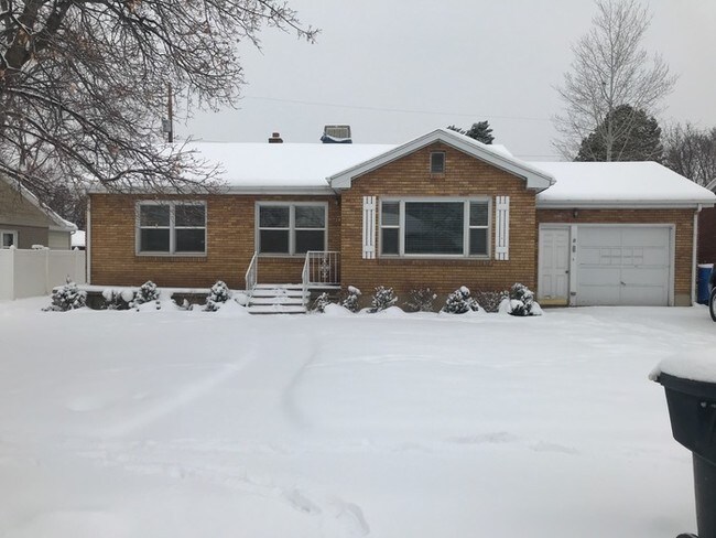 Adorable 5 Bedroom With Mother In Law Apt House For Rent Orem Primary Photo Adorable 5 Bedroom With Mother In Law Apt
