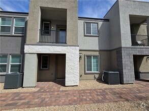 Building Photo - 5717 CRENELLATED St