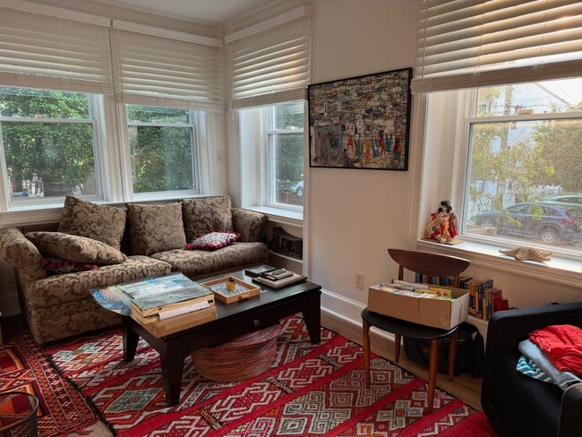 Foto del edificio - 1501 Buchanan St NW