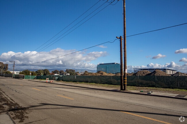 12-16-2021 Construction image - Alba
