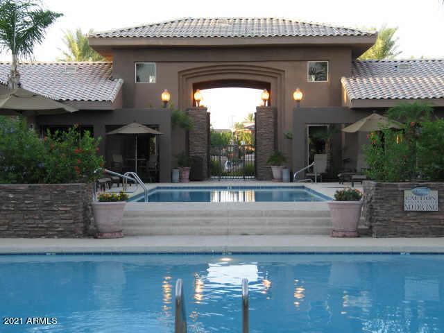 Foto principal - 7009 E Acoma Dr