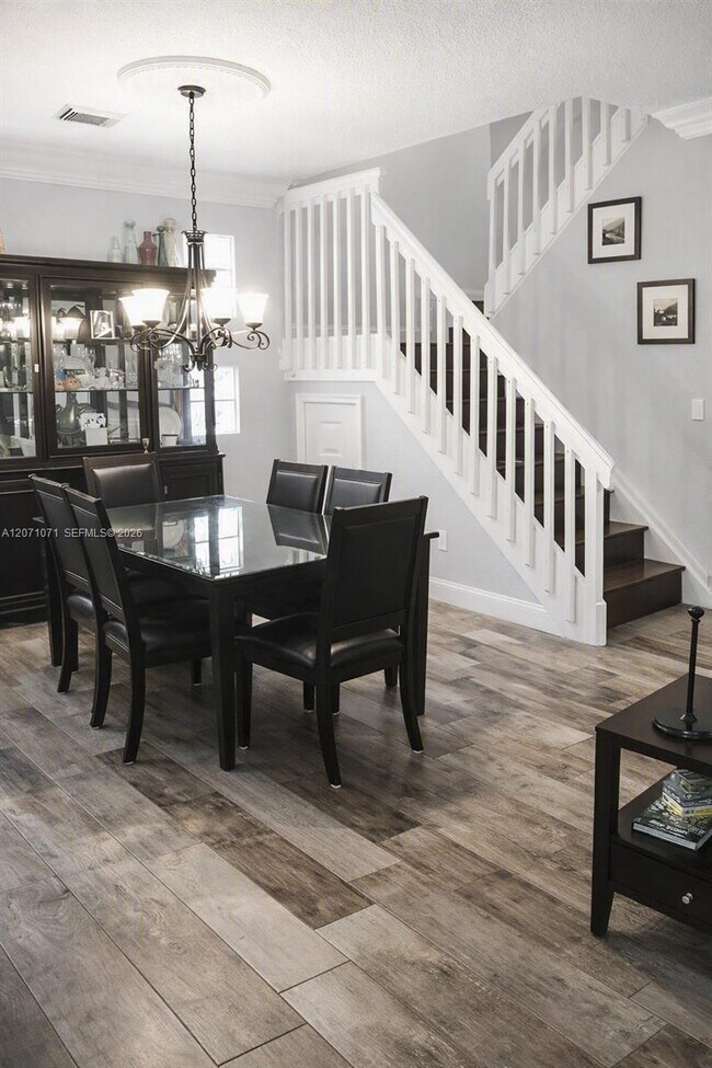 Foto del edificio - 7548 NW 3rd Ct