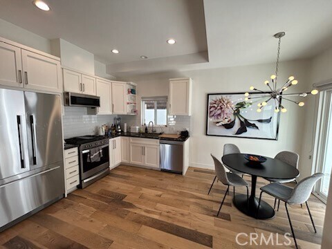 Foto del edificio - 3211 3rd Ave