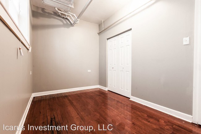 Foto del edificio - 7118-7118 S East End Ave