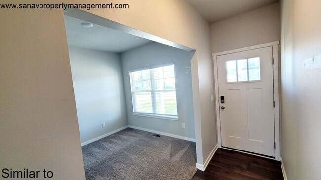 Foto del edificio - Charming & Spacious Home in Prime Ankeny L...