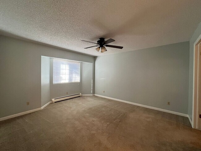 Foto del edificio - 2 Bedroom Condo in 55+ Community