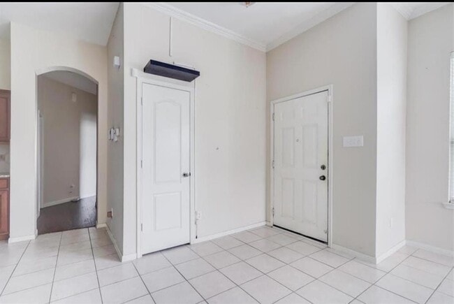 Building Photo - 17243 Brookhollow Ct Dr