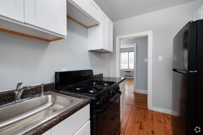 1 habitación, 1 baño, 603 pies cuadrados, cocina - Northern Village