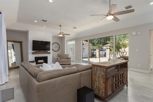 Building Photo - 3110 Sunny Knoll Ct