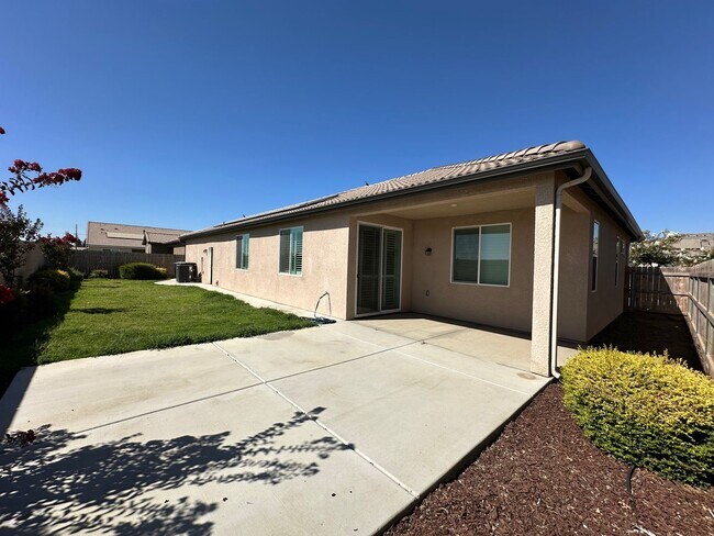 Foto del edificio - Charming home located in gated community c...