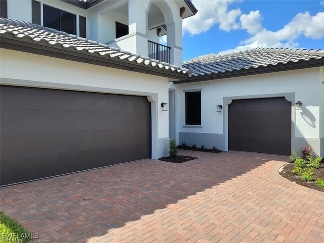 Foto del edificio - 5051 Alonza Ave