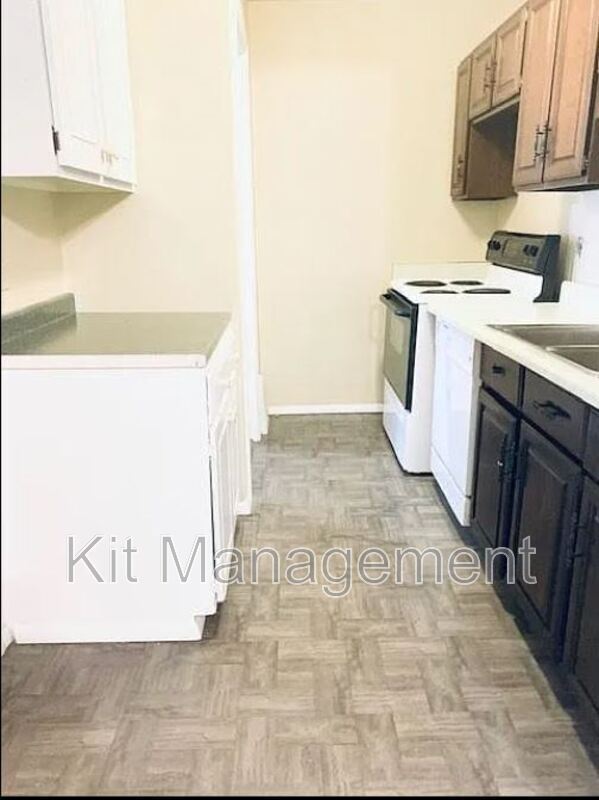 Building Photo - 316 Waggoner Blvd