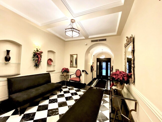 Foto del edificio - 222 E Chestnut St