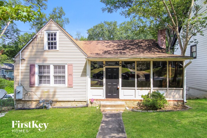 Foto principal - 868 Rochelle Dr SW