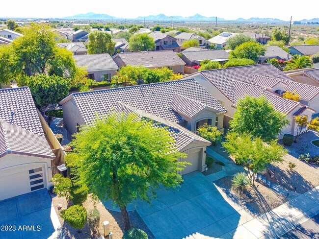 Building Photo - 7241 E Rustling Pass