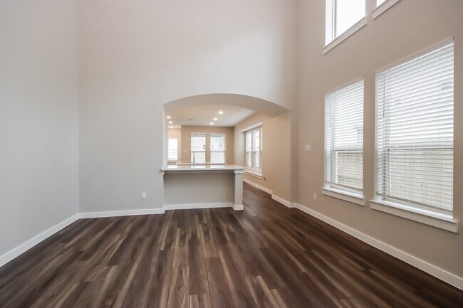 Foto del edificio - 16411 Little Pine Creek Dr
