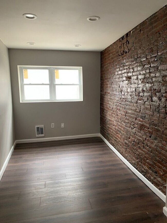 Foto del edificio - 2231 Ann St