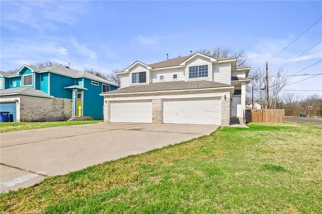 Building Photo - 1700 Constantino Cir