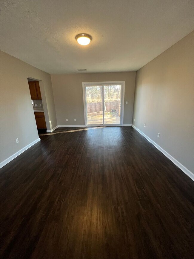 Foto del edificio - Shelton Park Single Family Home
