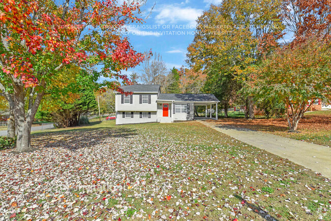 Building Photo - 112 Rockledge Dr