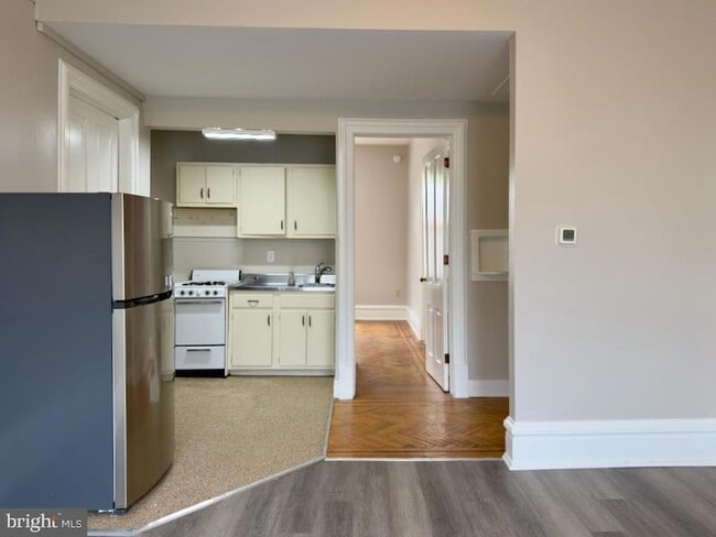 Building Photo - 2011 N 3rd St