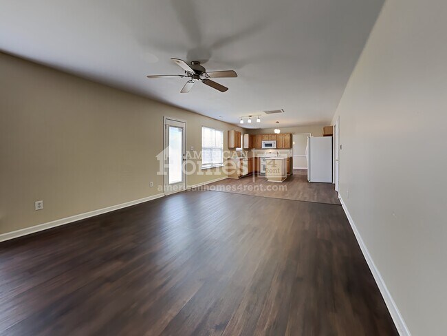 Building Photo - 141 Sawhorse Drive