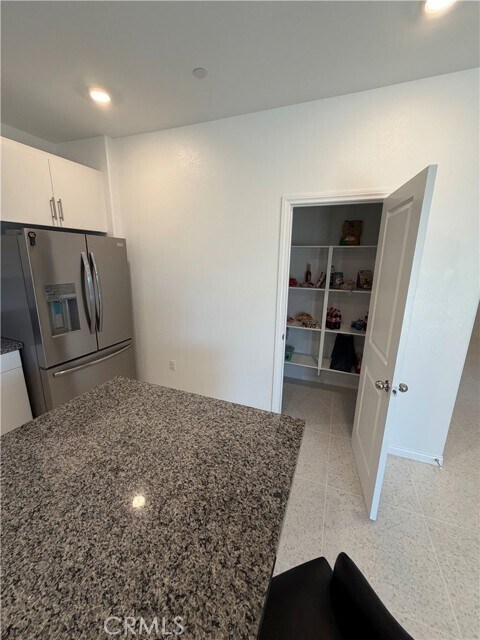 Foto del edificio - 62488 Highwing St