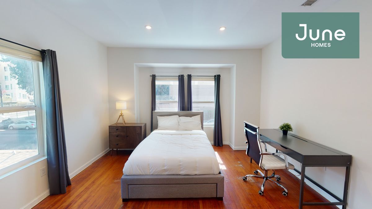 Primary Photo - ROOM ONLY in 10-bed/9.0-bath Home