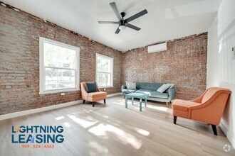 Building Photo - 768 N Van Ness Ave