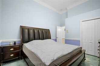 Building Photo - 5024 SW 8th Pl