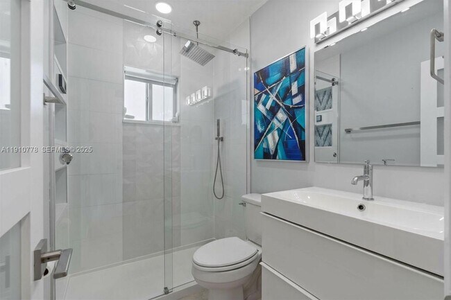 Foto del edificio - 2170 NE 51st Ct