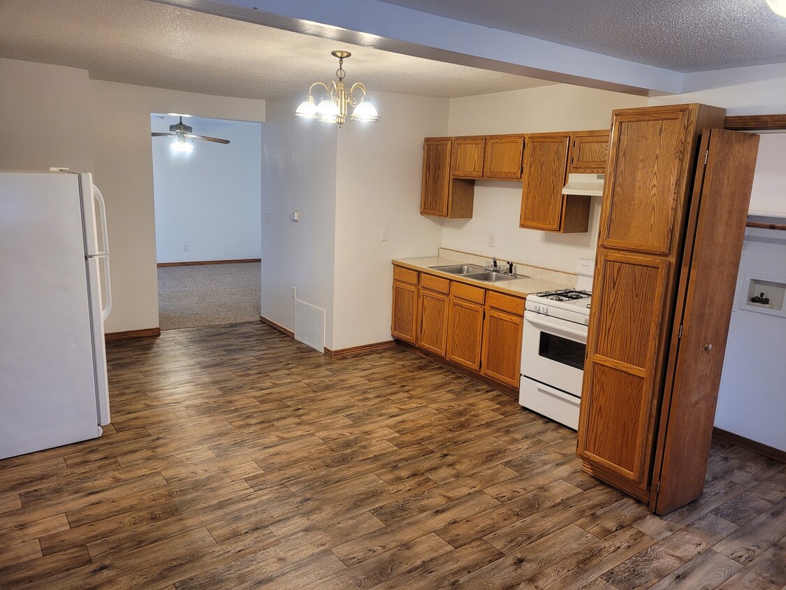 Primary Photo - 502 S 10th St