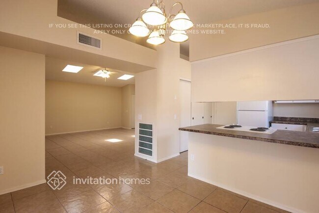 Foto del edificio - 11121 N 82nd Ln