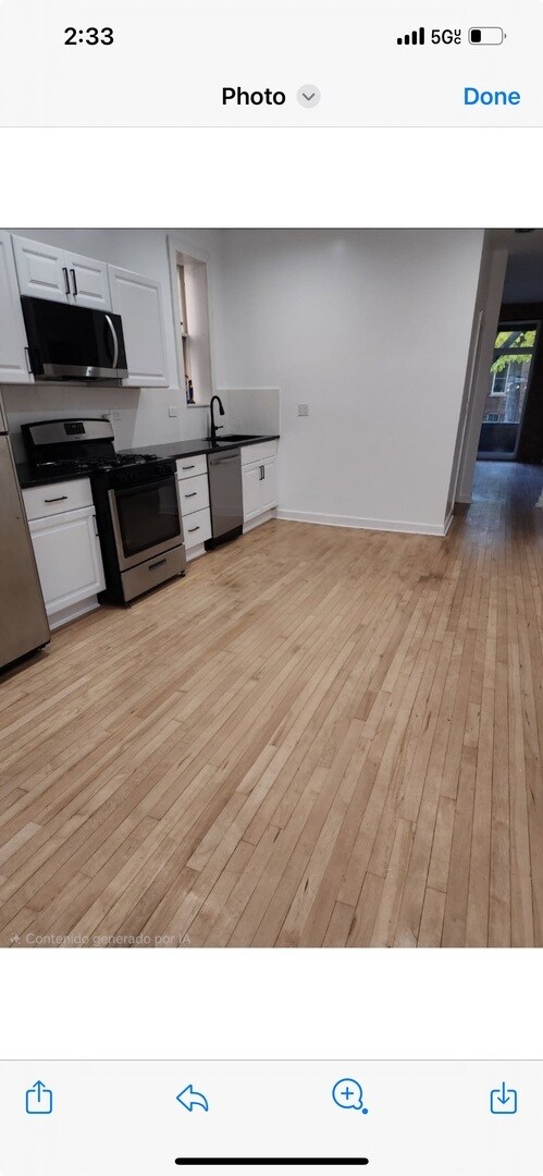 Foto del edificio - 820 N Leavitt St