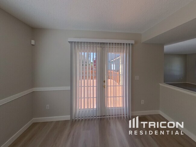 Foto del edificio - 1584 Canoe Creek Dr N