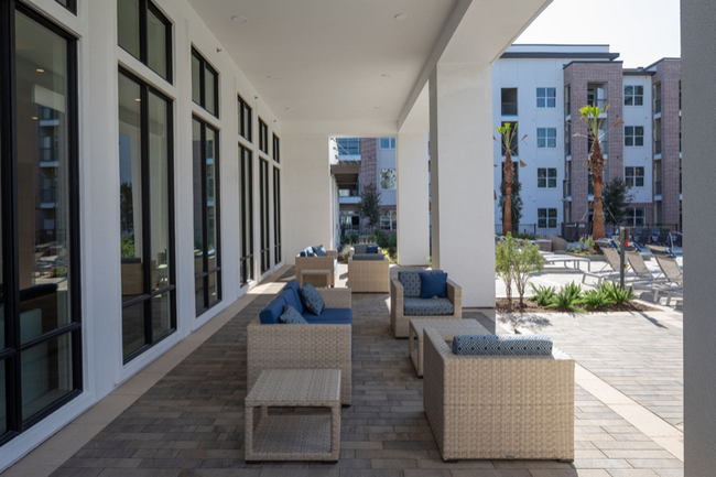 Foto del edificio - 16304 Farm to Market Rd 1325